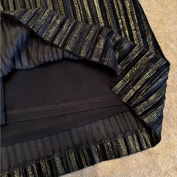 Chico’s Elegant Black Striped Dress Size 2P (large) - Picture 3 of 10